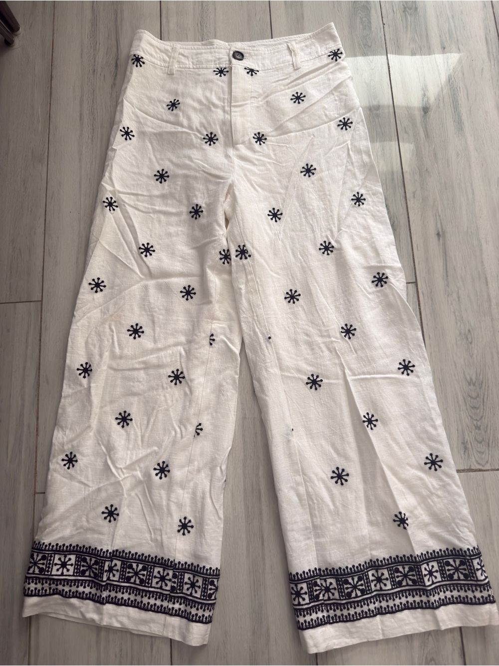 La Lavon Embroidered Ankle Pant White Linen Size Medium